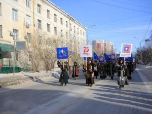 Народные мастера прошествовали по улицам Якутска