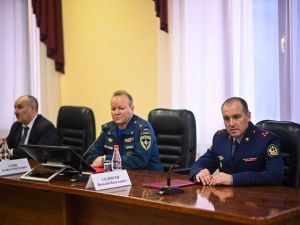 Павел Гарин поздравил работников прокуратуры с профессиональным праздником