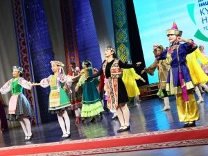 В Якутске открылся I Республиканский фестиваль национальных культур «Якутия многонациональная»