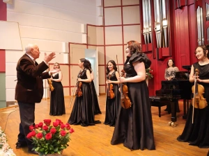 «Виртуозы Якутии» открыли Дни Республики Саха в Казахстане