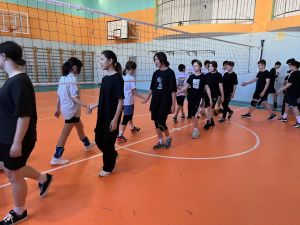 В Якутске прошли первые соревнования среди школьников по сахаваболу на Кубок Гагарина