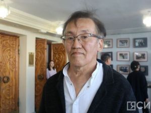 «Михаил Ефимович начал развитие якутского кино»: Алексей Романов о первом президенте Якутии