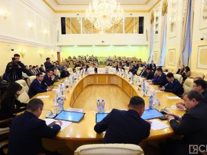 Работников жилищно-коммунального хозяйства и энергетики наградили в Якутии