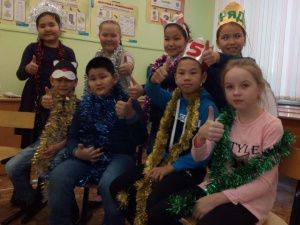 Главная новость МВД Якутии: приключения новогодней почты Полицейского Деда Мороза