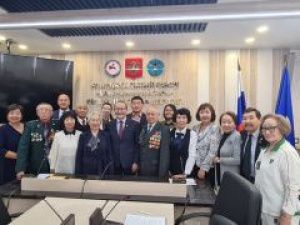 В рамках Декады пожилых людей в Хангаласском улусе прошел День ветерана