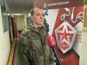 Пункт отбора на военную службу по контракту продолжает свою работу 