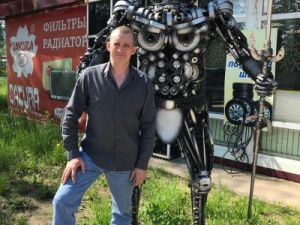 Скульптуры из металла. Необычное увлечение художника из Ленска