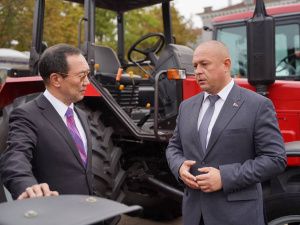Якутия увеличит поставки сельскохозяйственной и большегрузной техники из Беларуси