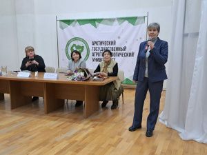 В Якутске прошла встреча студентов АГАТУ с доверенным лицом Владимира Путина Мариной Бахилиной