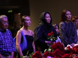 Фото: в Якутске прощаются с Михаилом Николаевым