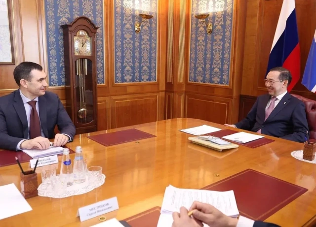 Айсен Николаев и Роман Некрасов обсудили вопросы развития сельского хозяйства