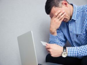 Машинист-кочегар из Нерюнгри перевел мошенникам почти два миллиона рублей