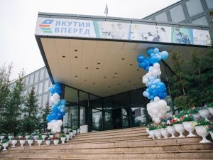 В 2024 году благотворительная программа «Мир без слез» побывала в Якутске и еще 14 городах России