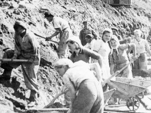 В годы войны в Якутии велась колоссальная работа по восстановлению всех показателей экономики