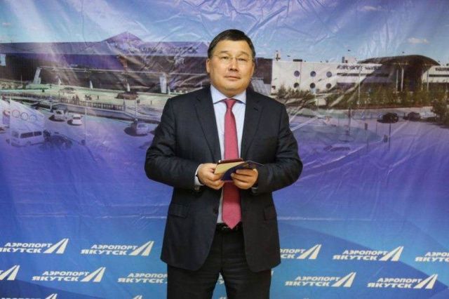 Супруга экс-директора аэропорта «Якутск» Яна Местникова: Настало время бояться заказчикам посадки моего мужа. Слышите, бойтесь!