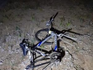 В Вилюйском улусе под колесами автомобиля погиб 63-летний велосипедист