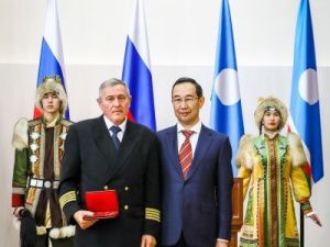 Президент России присвоил звание заслуженного пилота руководителю отдела  авиакомпании «Якутия»