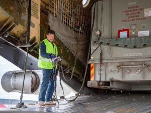 Аэропорт «Якутск»: Ил-76 доставил оборудование для ЯГРЭС-2