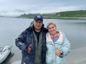 «Мы это сделали!»: якутяне доставили датскую землю на Командорские острова