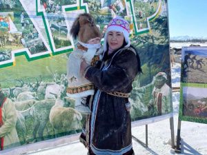 «Чистая земля»: как живет потомственная семья эвенов-оленеводов в якутской тундре