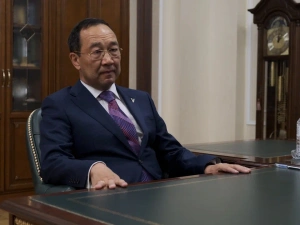 Айсен Николаев обсудил с Вячеславом Штыровым вопросы развития энергетики