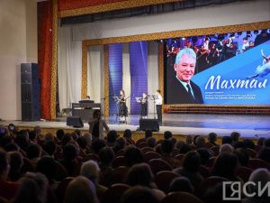 В Якутске прошел концерт памяти первого президента республики Михаила Николаева