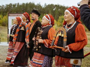 В Табаге установили верстовой столб – начало «Ямщицкого подворья»