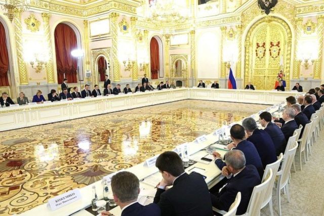 Глава Якутии: «Все инициативы президента направлены на улучшение качества жизни людей»