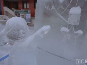 Искусство из снега и льда: зимние скульпторы соревнуются в Якутске за звание лучшего