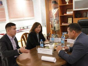 Герой России Игорь Юргин посетил центр комплексной реабилитации инвалидов и ветеранов