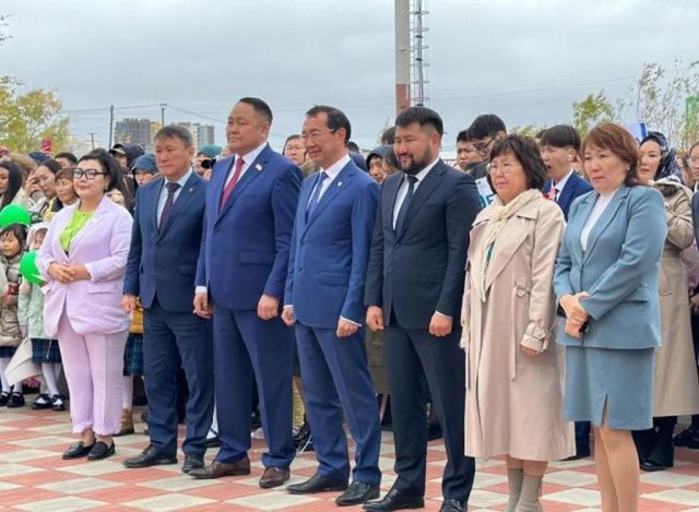 В День знаний в Якутске состоялось торжественное открытие школы №39