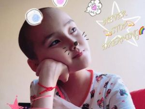 В Якутии больная раком девочка-блогер мечтает о миллионе подписчиков