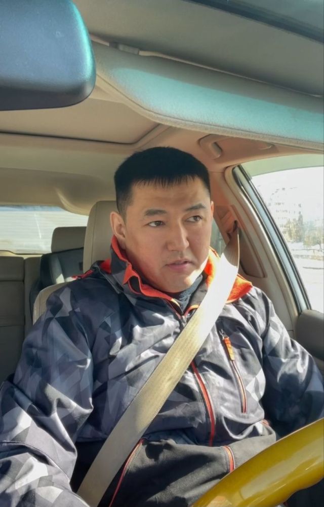 Судебный скандал: депутат не хочет платить долги