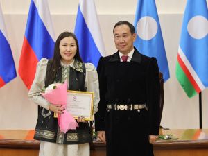 В Якутии хранителям традиционной культуры вручены стипендии главы республики