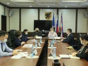 В Гордуме состоялся «круглый стол» по безопасности интернета для детей