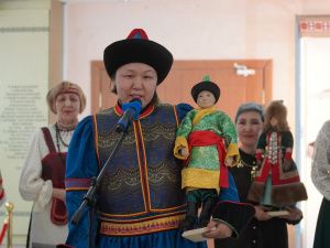 В Доме дружбы народов открылась выставка «Куклы народов Якутии»