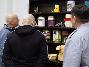 Осужденные, отбывающие наказание на участке колонии-поселения при лечебно-исправительном учреждении № 5, посетили музей ретротехники