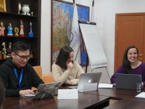 Круглый стол по проблемам молодых мигрантов 