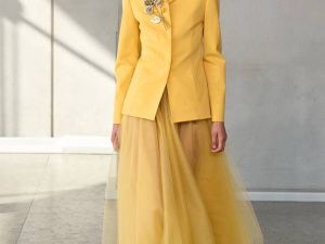 В чем встречать Новый 2024 год Дракона: цвета, тренды, аксессуары