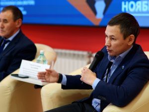 В Якутии проходит Николаевский форум, посвященный памяти первого президента республики