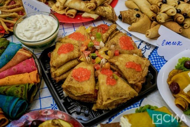 На Масленицу дальневосточники пробовали найти рецепт вкусных блинов