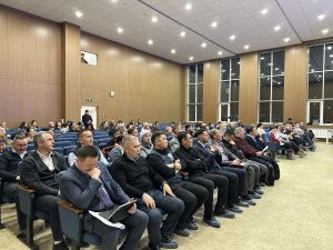 В микрорайоне Марха прошёл отчёт Окружной администрации города Якутска