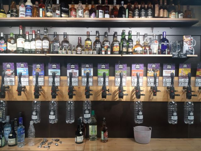 Глава города рассказал о борьбе с алкоточками и наливайками в центре Якутска