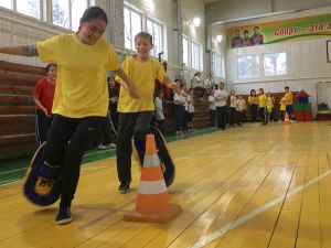 Детский (подростковый) центр провел «Веселые старты» для детей школы-интерната