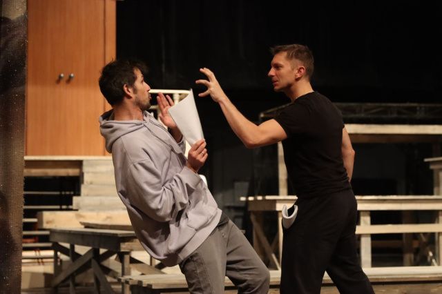 Русский театр им. А.С. Пушкина выпускает премьеру – спектакль «АраППетра» 