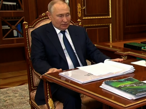 Айсен Николаев пригласил Президента страны приехать в Якутию в 2024 году