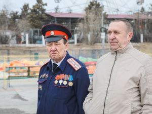 Владимир Федоров поздравил спасателей с 370-летием пожарной охраны России