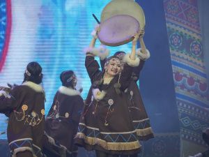 «Гулун» собрал друзей