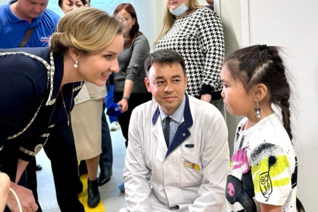 Мария Львова-Белова встретилась с пациентами офтальмологической больницы Якутии