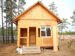 В Нижнем Бестяхе мужчина похитил отопительную систему из дома работодательницы